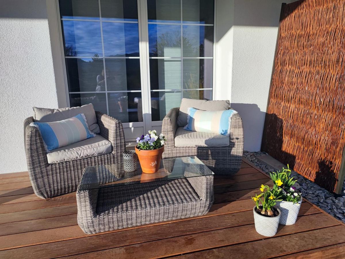 Kleine Auszeit - 2-Zimmer Ferienwohnung Spiez Extérieur photo